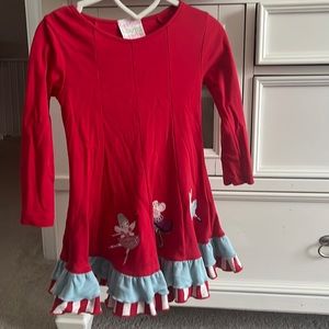 Worn once to the Nutcracker. A little wrinkled, otherwise perfect condition.